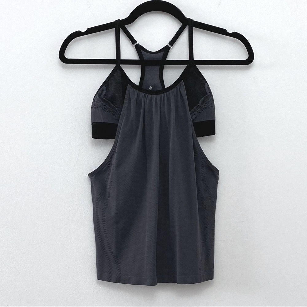 NUX built-in bra workout tank